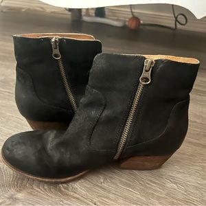 Kork-Ease sherill black suede boots